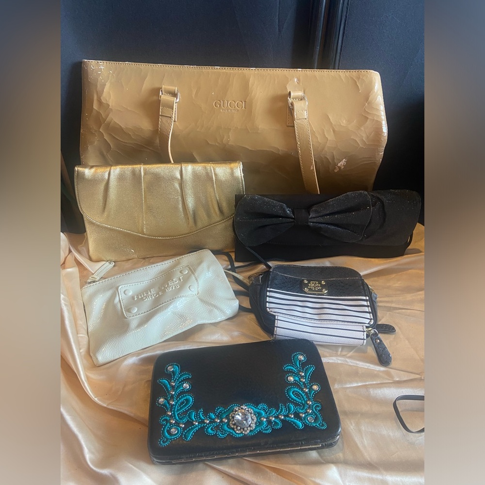 Vintage to Modern Damaged Purse Lot for Repairs or Crafts #9581